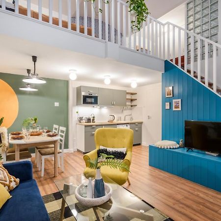 Colorful Designer Home In The Heart Of Budapest Ngoại thất bức ảnh